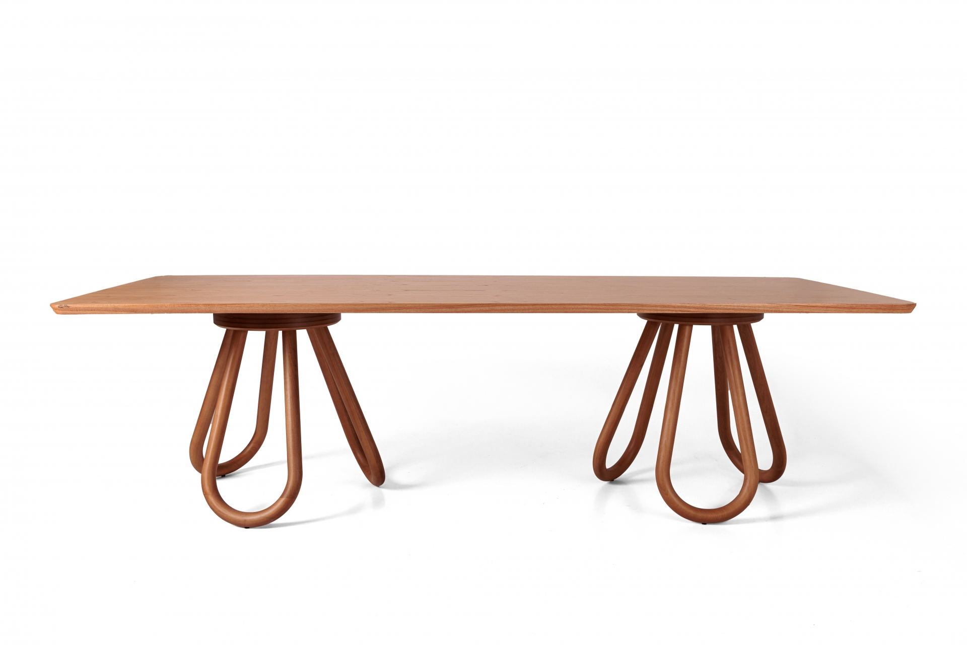 REF 11218 - Tampo De Madeira Natural 2,70X1,10
REF 11219 - Linha Rosa Maria Base Tripe