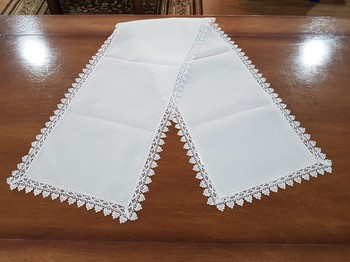 REF 5127 - Trilho De Linho Branco Com Croche 1,70 x 0,40 