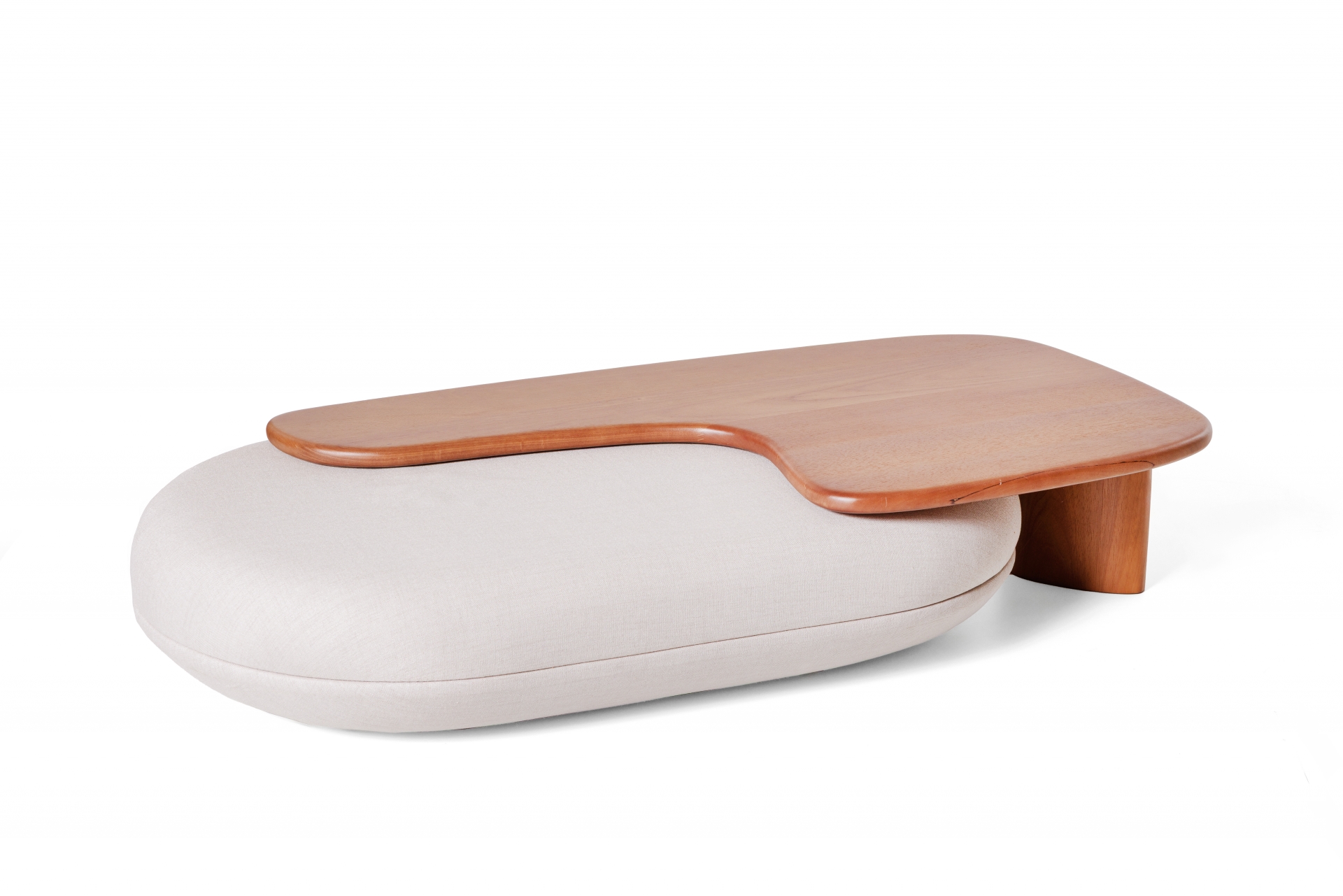 REF 11246 -&nbsp;Mesa De Centro Nando Com Pufe