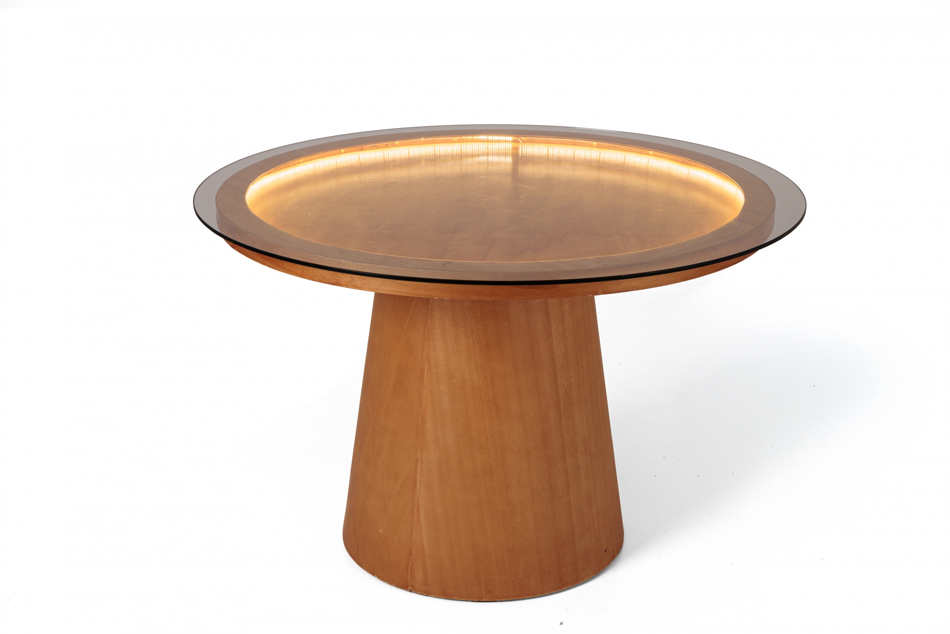 REF 11207 - Mesa iluminada Leila Oval 2,40X1,30 Base Cone<br />
REF 11208 - Mesa Iluminada Leila Oval 2,40X1,30 Base Acr&iacute;lico<br />
REF 11209 - Mesa Iluminada Leila Redonda 1,20 Diam Base Cone&nbsp;<br />
REF 11210 - Mesa Iluminada Leila Redonda 1,20 Diam Base Acr&iacute;lica&nbsp;