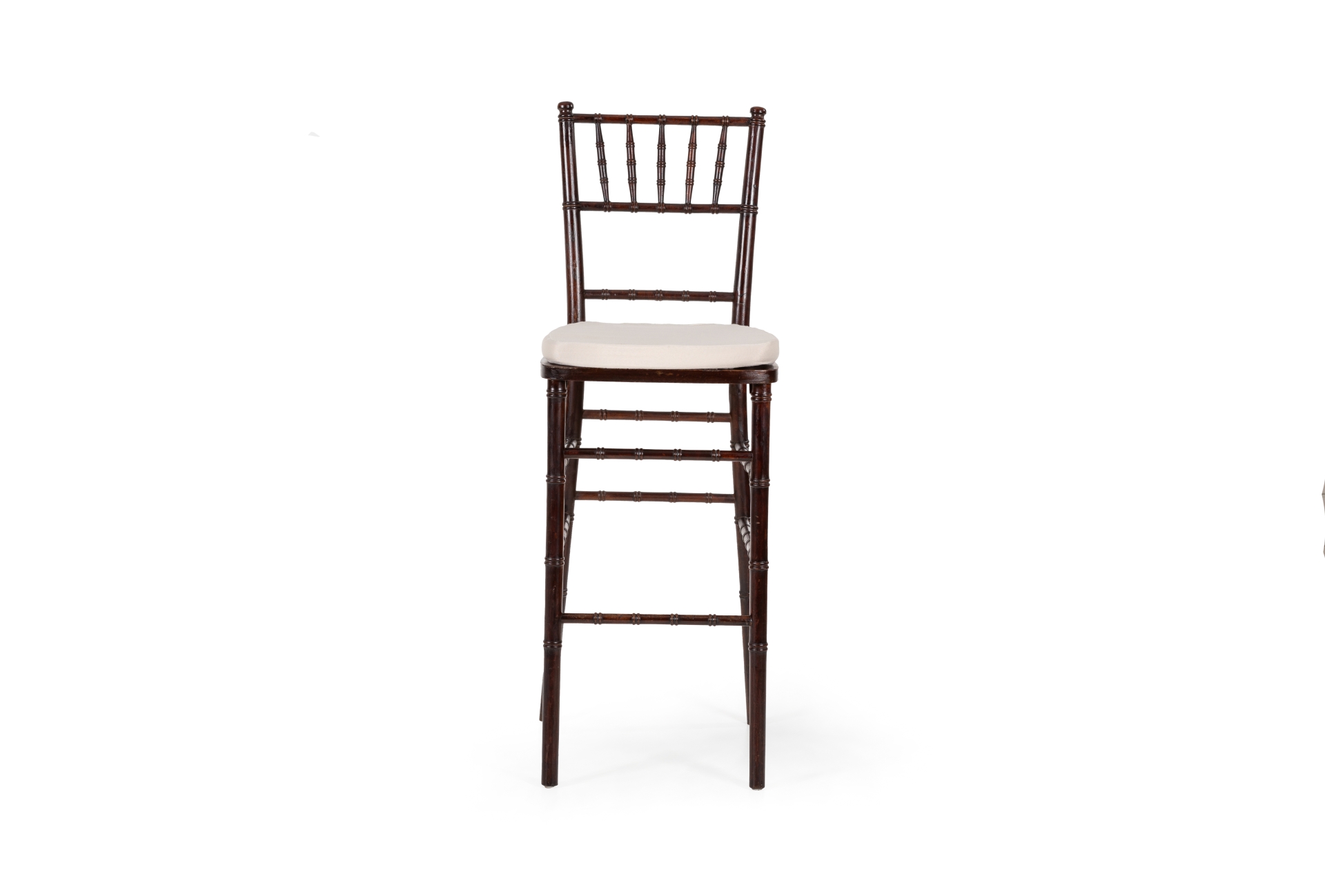 REF 4167 - Banqueta Tiffany Nogueira Assento Branco<br />
REF 4166 - Banqueta Tiffany Nogueira Assento Dourado<br />
REF 4165 - Banqueta Tiffany Nogueira Assento Preto<br />
REF 4168 - Banqueta Tiffany Nogueira Assento Marfim<br />
REF 4704 - Banqueta Tiffany Nogueira Assento Rosa