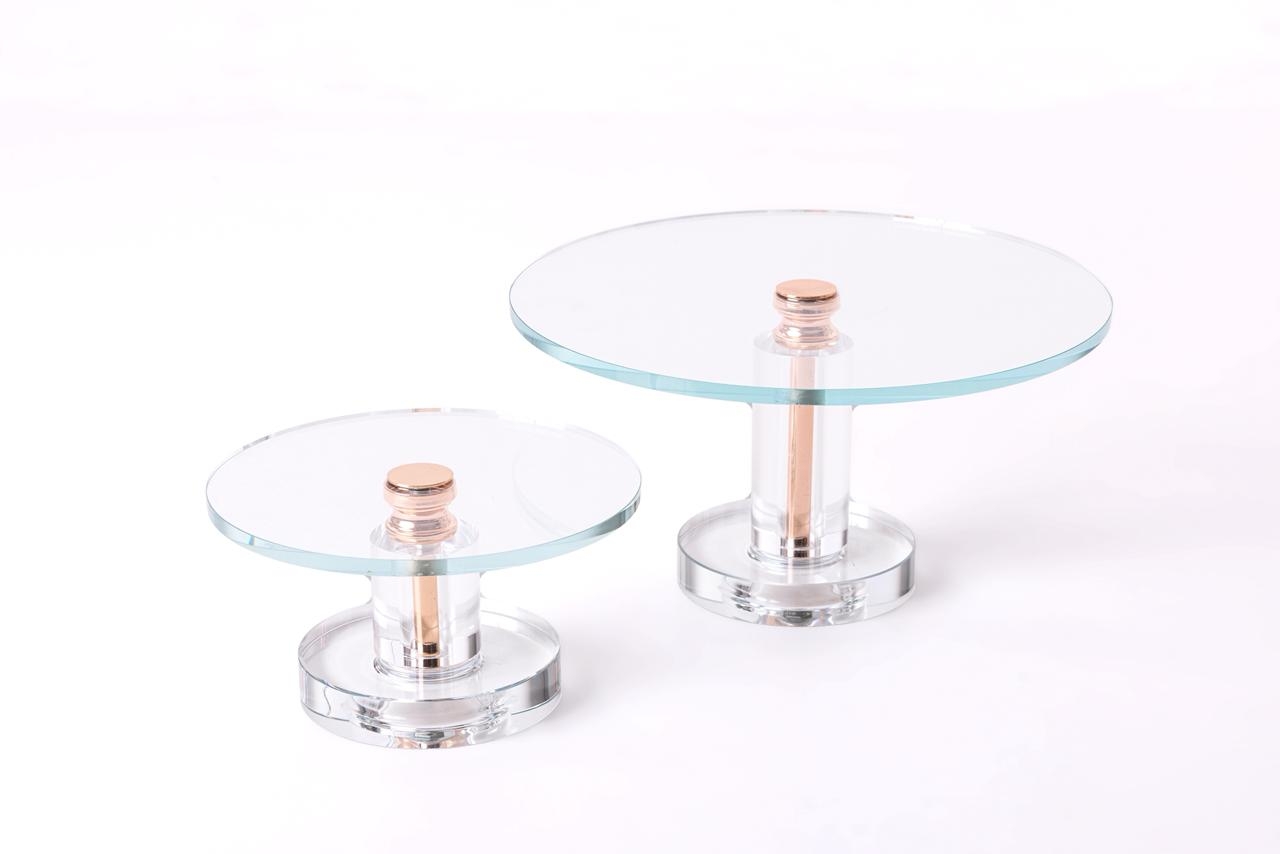 REF 8143 - Suporte Glass Dourada G 30cm Diam 16cm Alt<br />
REF 8142 - Suporte Glass Dourada M 20cm Diam 10cm Alt